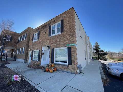 3s230 Warren Avenue, Warrenville, IL 60555