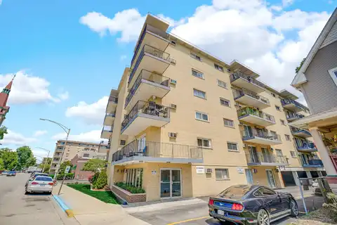 320 Circle Avenue, Forest Park, IL 60130