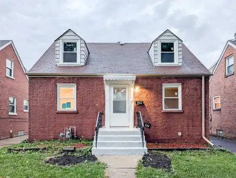 439 Morris Avenue, Bellwood, IL 60104