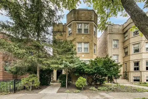 2110 W Arthur Avenue, Chicago, IL 60645