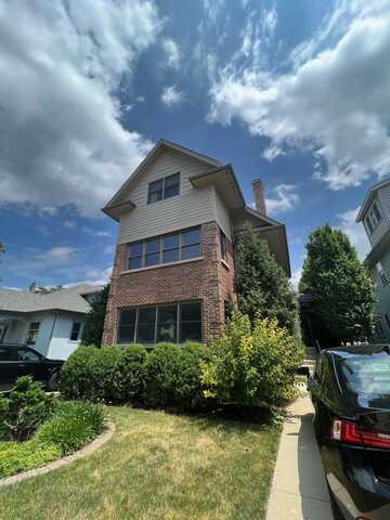 21 7th Avenue, La Grange, IL 60525