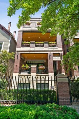 1022 W Diversey Parkway, Chicago, IL 60614