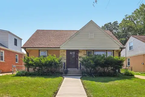 823 Rowe Avenue, Park Ridge, IL 60068