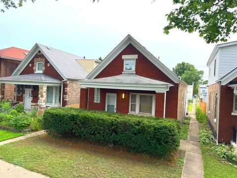 2317 Harvey Avenue, Berwyn, IL 60402