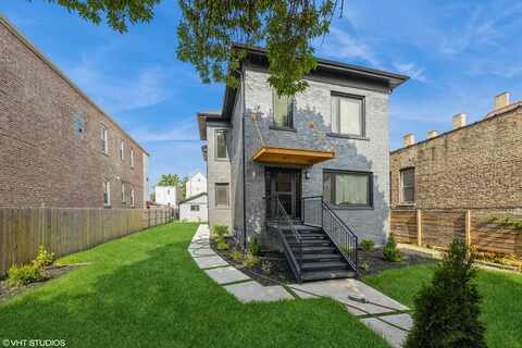 2230 S Ridgeway Avenue, Chicago, IL 60623