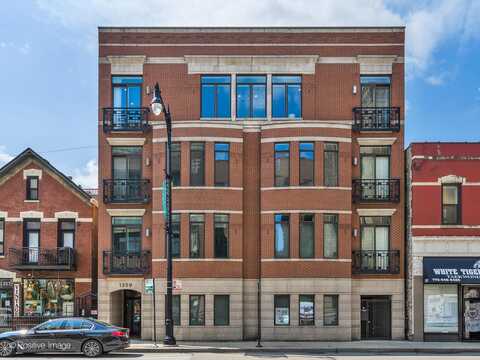 1359 W Fullerton Avenue, Chicago, IL 60614