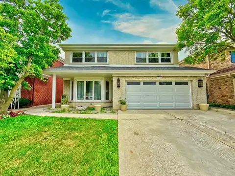 6907 Lorel Avenue, Skokie, IL 60077