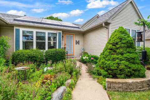 1626 Wheeler Street, Woodstock, IL 60098