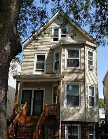 2923 N Springfield Avenue, Chicago, IL 60618