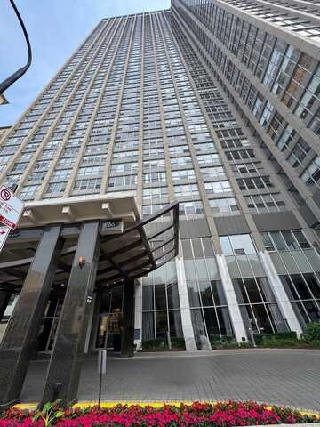 655 W Irving Park Road, Chicago, IL 60613