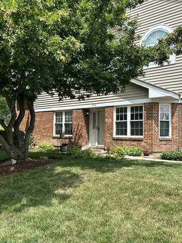 952 W Happfield Drive, Arlington Heights, IL 60004