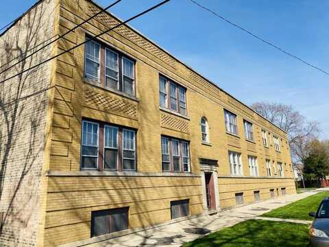 5838 W Altgeld Street, Chicago, IL 60639