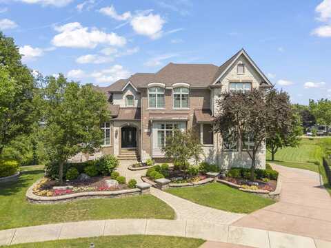 1227 Arnold Court, Downers Grove, IL 60516