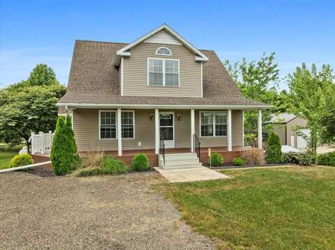 561 County Road 2000 E, Secor, IL 61771