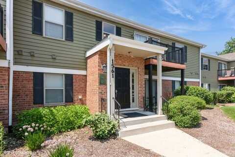 1561 Raymond Drive, Naperville, IL 60563