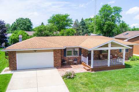 1617 Kaylee Court, Sycamore, IL 60178