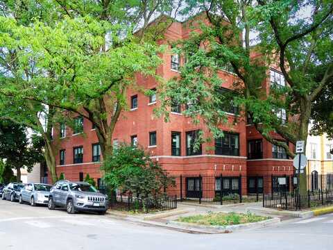 2649 N Washtenaw Avenue, Chicago, IL 60647