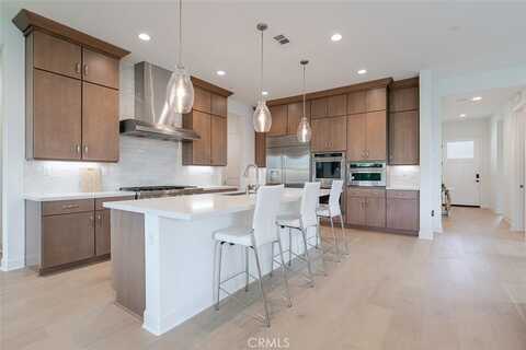 21604 Canyon Cove, Chatsworth, CA 91311