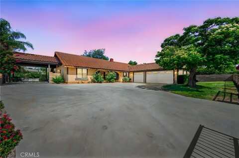 11395 Knoll Vista Street, Moreno Valley, CA 92555