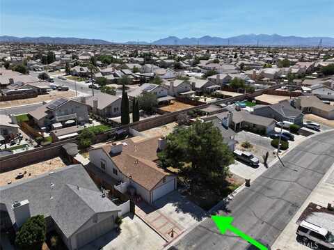 14397 Birchwood Drive, Hesperia, CA 92344