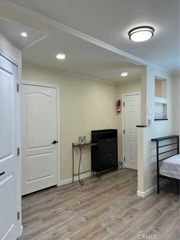 15202 Lorne Street, Panorama City, CA 91402