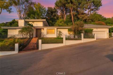 3240 Longridge Avenue, Sherman Oaks, CA 91423