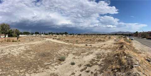 42 Stevoc Ave R, Palmdale, CA 93553