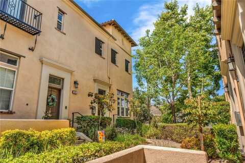 4448 Owens Street, Corona, CA 92883
