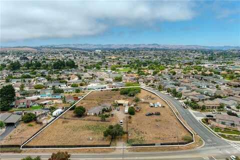 1591 Farroll Road 1601, Grover Beach, CA 93433