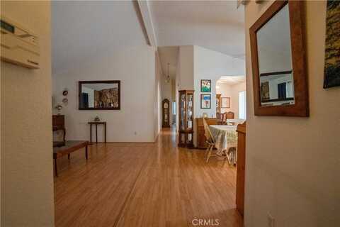 22241 Nisqually Road, Apple Valley, CA 92308