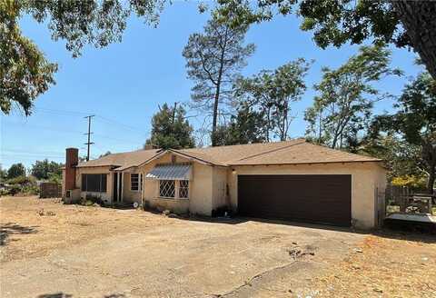 13655 Sayre Street, Sylmar, CA 91342