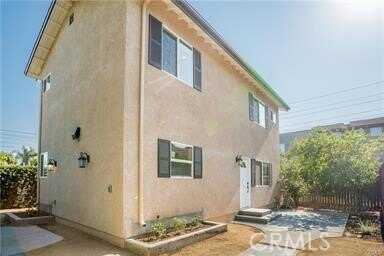 18806 Lull Street, Reseda, CA 91335