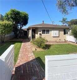 1121 9th Street, Manhattan Beach, CA 90266