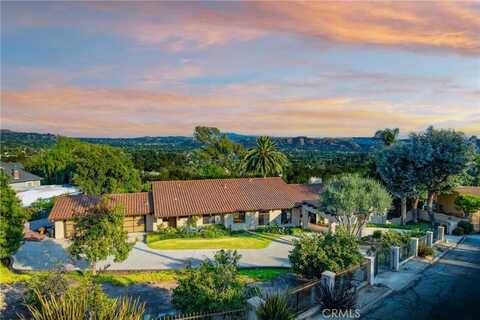 955 N Easley Canyon Road, Glendora, CA 91741