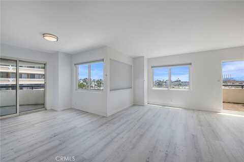 525 E Seaside Way E, Long Beach, CA 90802