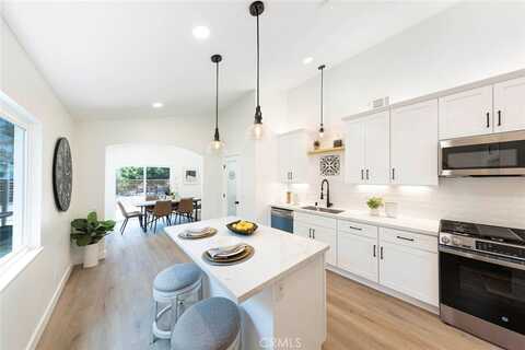 27294 Las Nieves, Mission Viejo, CA 92691