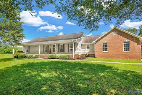 997 Fairview Drive, Guntersville, AL 35976