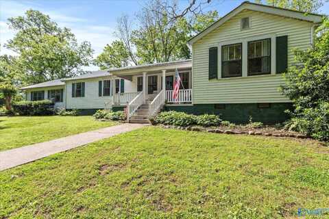 3105 Gaines Street, Guntersville, AL 35976