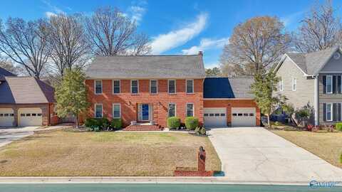 1209 Regency Blvd, Decatur, AL 35601