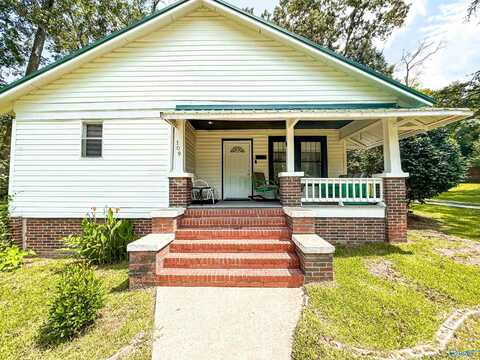 109 W Blue Mountain Road, Anniston, AL 36201