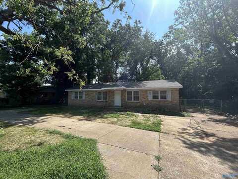 3304 Pulaski Pike NW, Huntsville, AL 35810