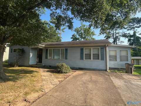 2230 11th Street SE, Decatur, AL 35601
