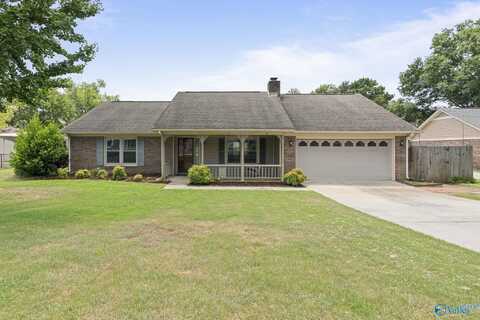 10415 Parliament Drive, Huntsville, AL 35803