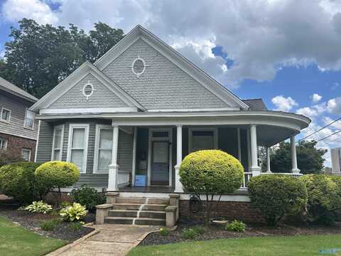 506 Ferry Street NE, Decatur, AL 35601