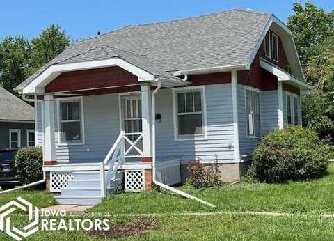 1001 W Briggs Avenue, Fairfield, IA 52556