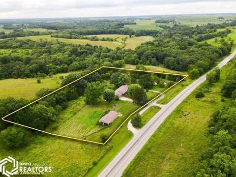 2672 Douds Rd., Libertyville, IA 52567