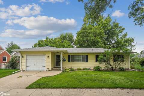1316 5Th Avenue, Grinnell, IA 50112