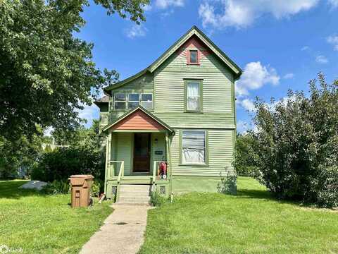 1202 Main Street, Grinnell, IA 50112