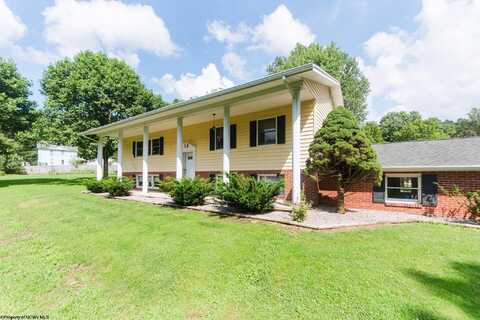 131 Coal Run Road, Albright, WV 26519