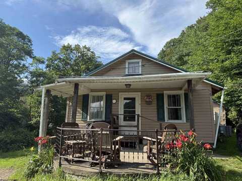 29035 Seneca Trail, Valley Head, WV 26294
